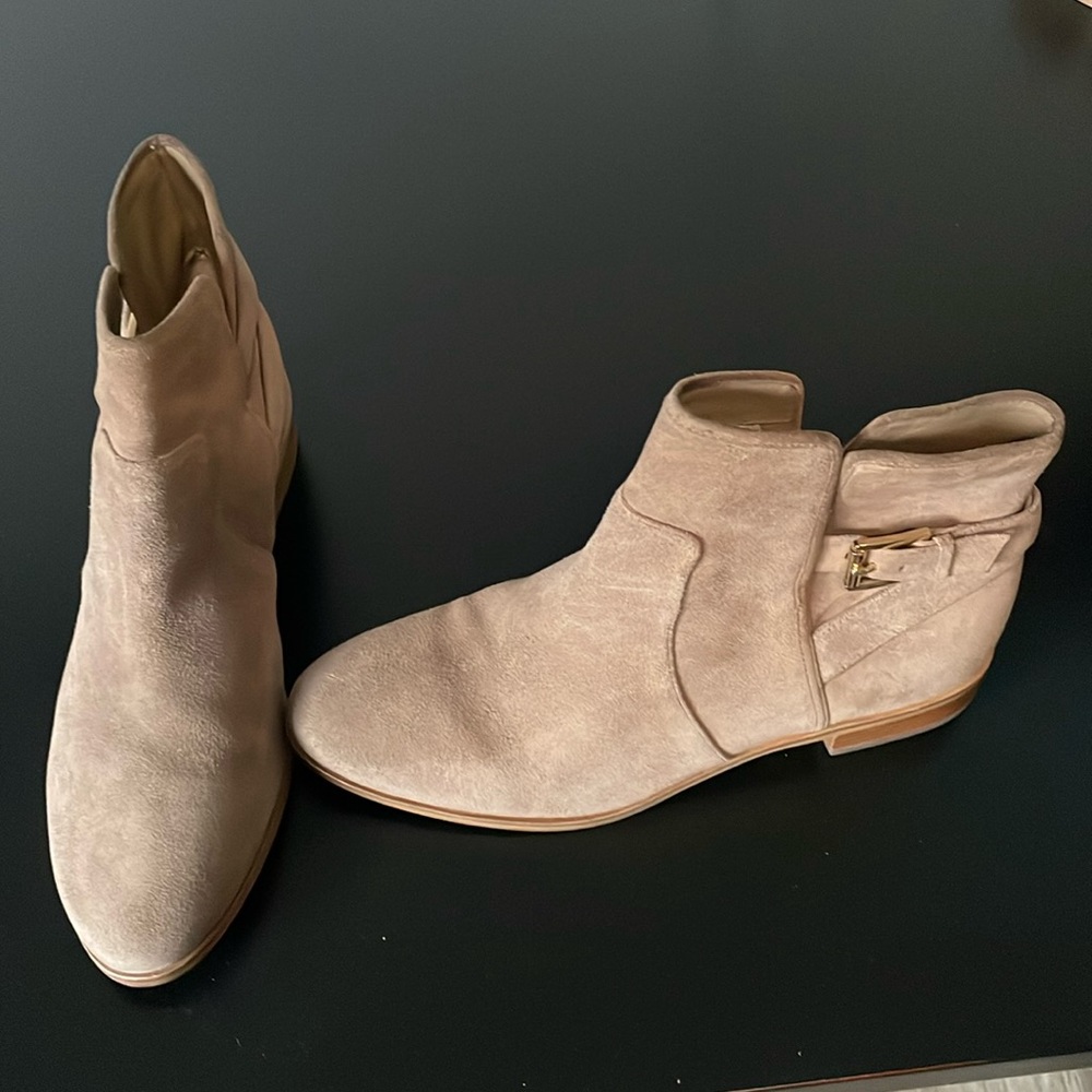 Michael Kors ankle boot
